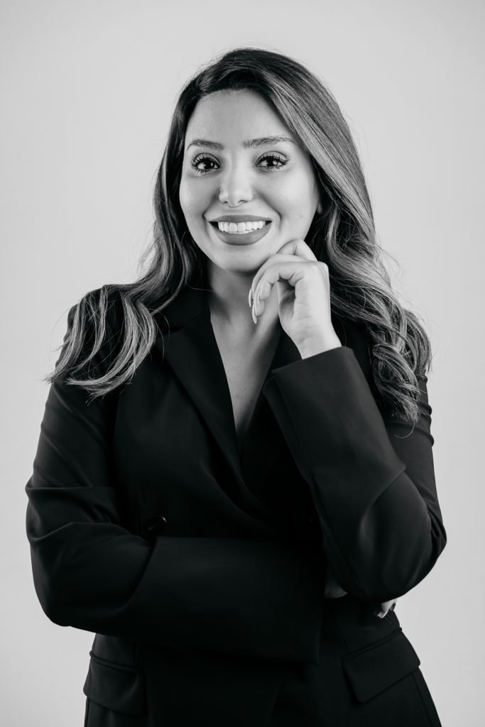 Sahar-bw-pic-683x1024